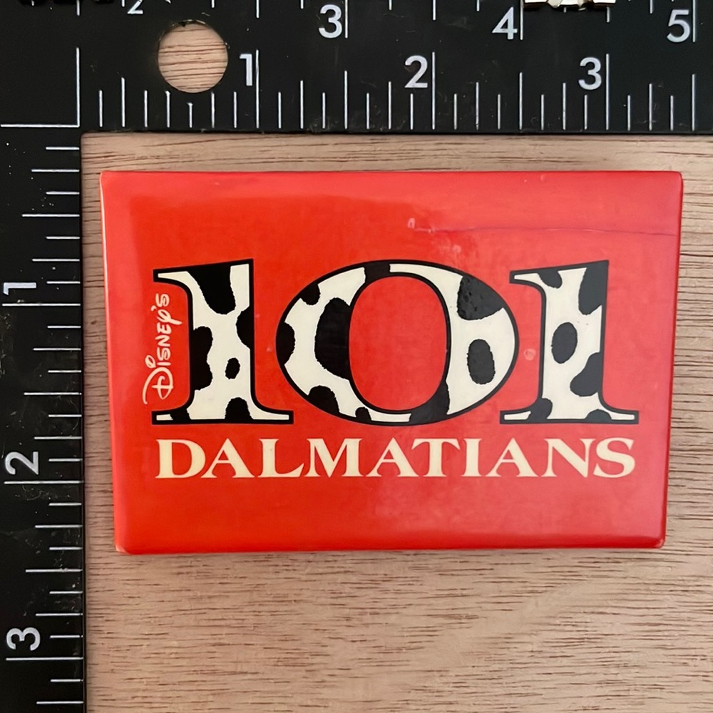 1996 Disney’s 101 Dalmatians Collectors Pin Back Button